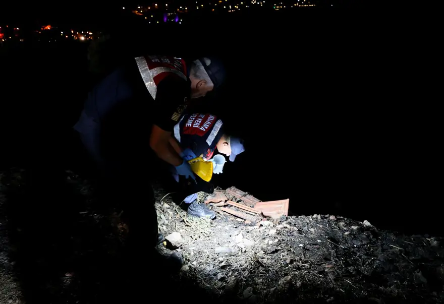 Çeşme'de otluk alanda yangın 5