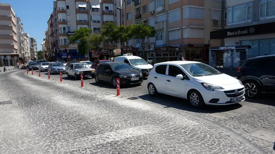 Bayram dönüşü trafik yoğunluğu 1