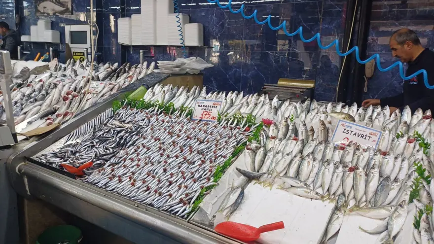 Tezgaha indi, yoğun ilgi görüyor: Kilosu 100 TL ile 200 TL arasında 4