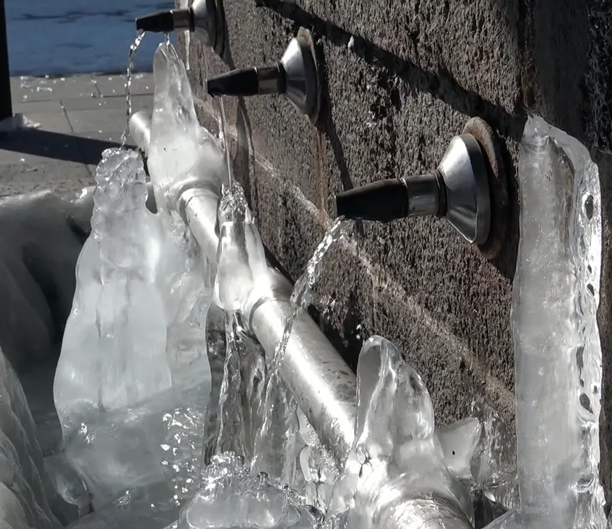 Doğu buz kesti: Termometreler eksi 32,7 dereceyi gösterdi 