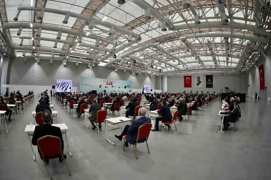 İBB Meclisi'nde maskeli olağanüstü toplantı 3 İBB Meclisi'nde maskeli olağanüstü toplantı 3