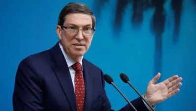 Küba'dan ABD'ye tepki: "Venezuela'nın koşulsuz yanındayız"