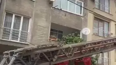 Ataşehir'de yangın paniği: Dumanlar kilometrelerce uzaktan görüldü