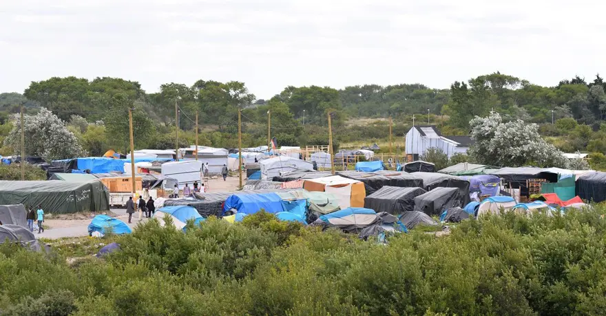 Calais’de umut yolları engellerle dolu 20 Calais’de umut yolları engellerle dolu 20