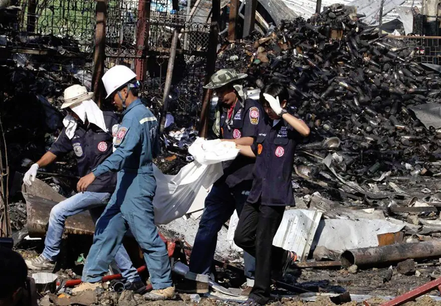 Tarihi bomba patladı: 7 ölü 