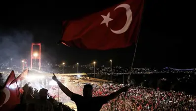 15 Temmuz gecesi destana dönüştü: "En Uzun Gece"nin ilk temsili Külliye'de gerçekleştirilecek