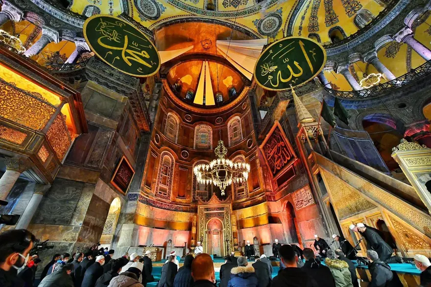 Bugün kandil mi, ne kandili? 2 Ocak Perşembe Regaip Kandili mi? (2025 Diyanet kandil takvimi) 