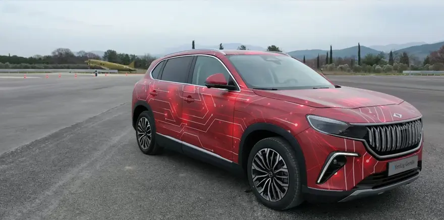 Bakanlar Varank ve Nebati, Togg'un direksiyonuna geçti: Bu müthiş bir duygu 10