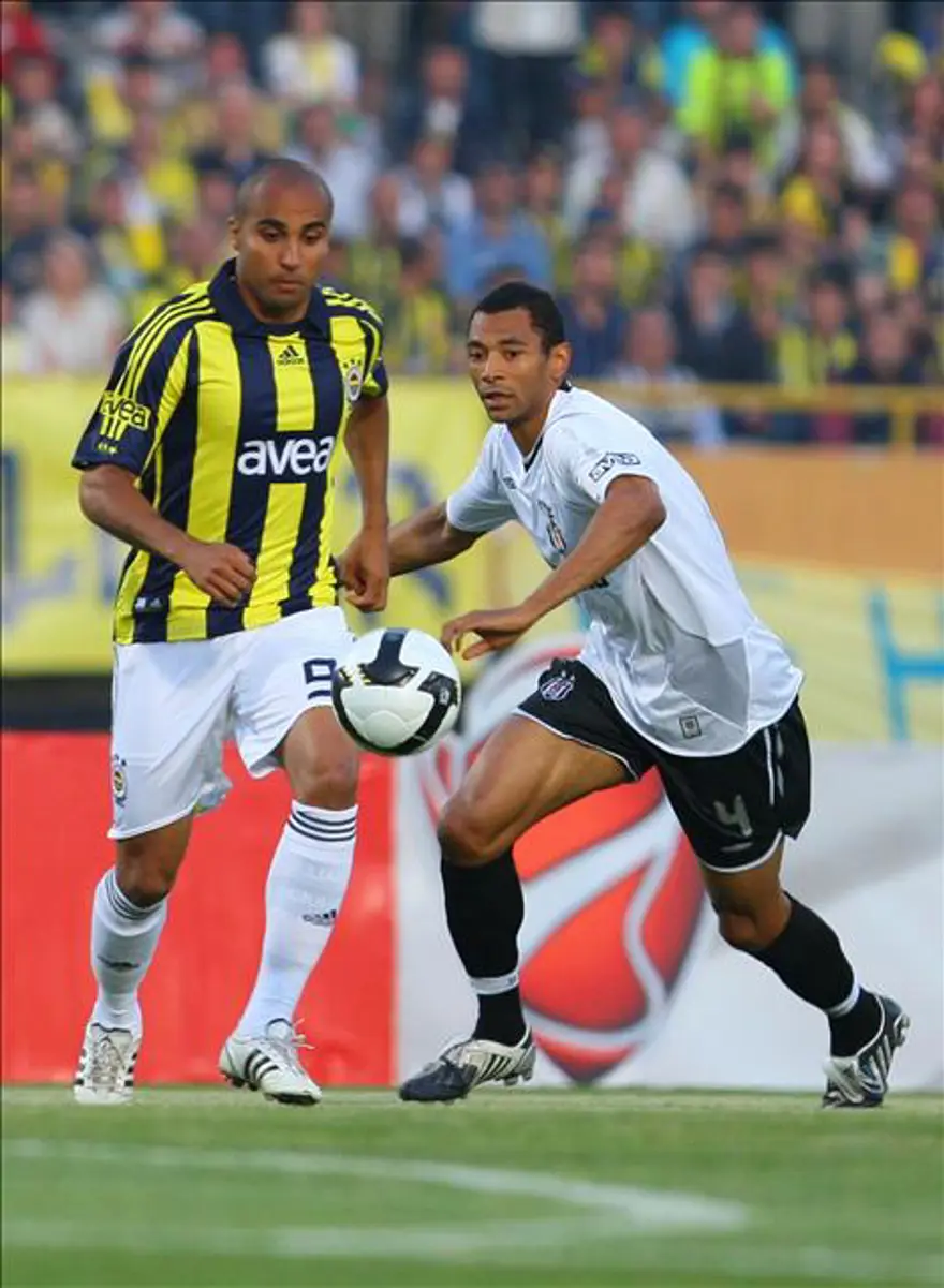 Beşiktaş: 4 - Fenerbahçe: 2 12 Beşiktaş: 4 - Fenerbahçe: 2 12