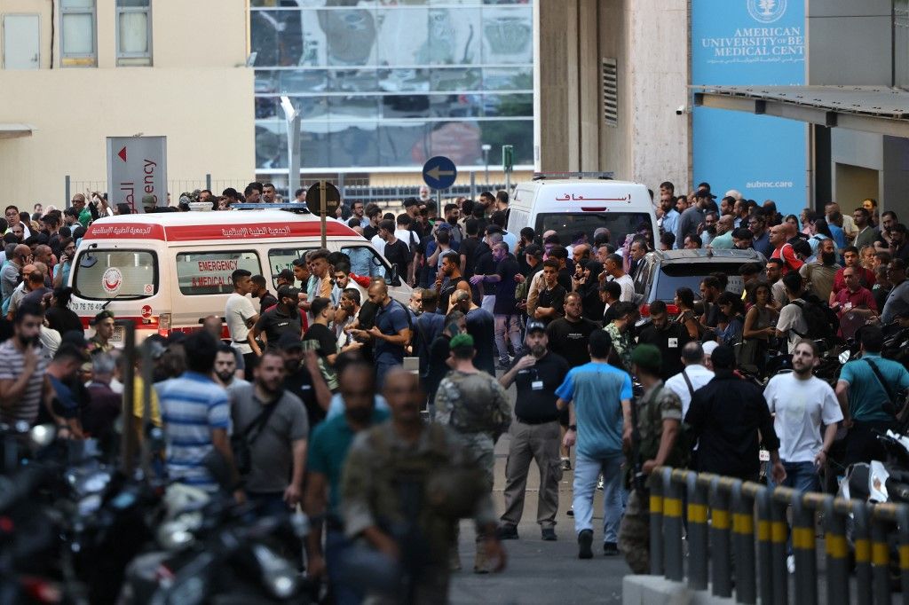 Lübnan'da ikinci siber saldırı: Çağrı cihazlarının ardından Hizbullah'a ait telsizler de patladı