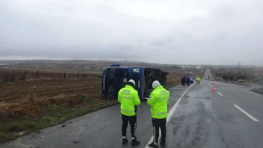 Silivri’de gaz yüklütanker devrildi: İki yaralı 2