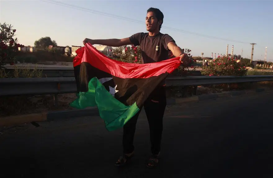 Kaddafi'nin kalesi düştü 62 Kaddafi'nin kalesi düştü 62