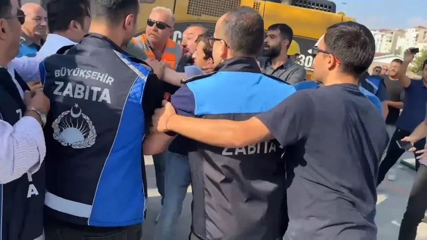 Avcılar’da lunaparkta yıkım gerginliği 3