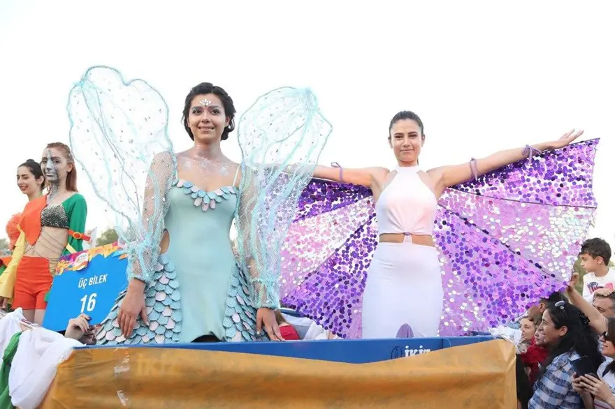 Uluslararası Portakal Çiçeği Karnavalı ile Bando ve Tava Ciğer Festivali'ne corona virüs engeli 17