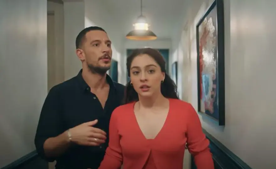 EVLİLİK SÖZLEŞMESİ İÇİN GELEN NAZ'A SÜRPRİZ MİSAFİR 11