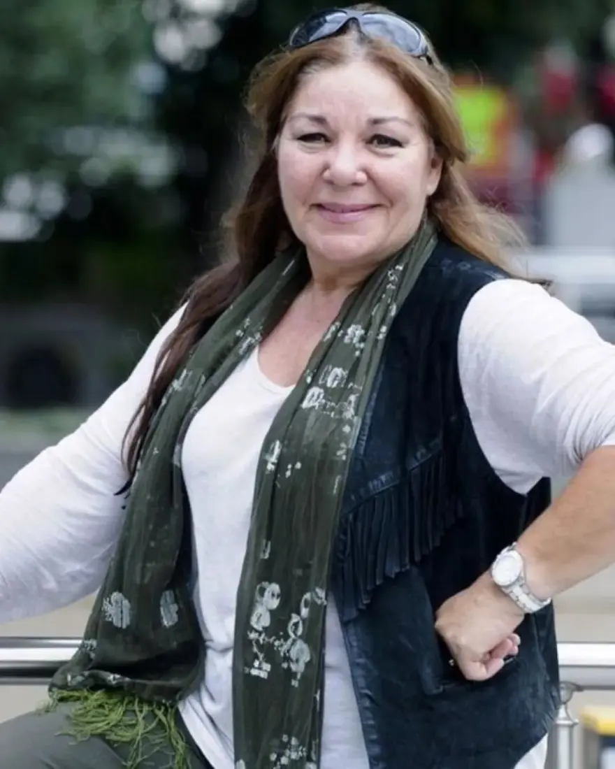 Bedia Ener sanat dünyasını yasa boğdu: "Çok erken bu veda" 2 Bedia Ener sanat dünyasını yasa boğdu: "Çok erken bu veda" 2