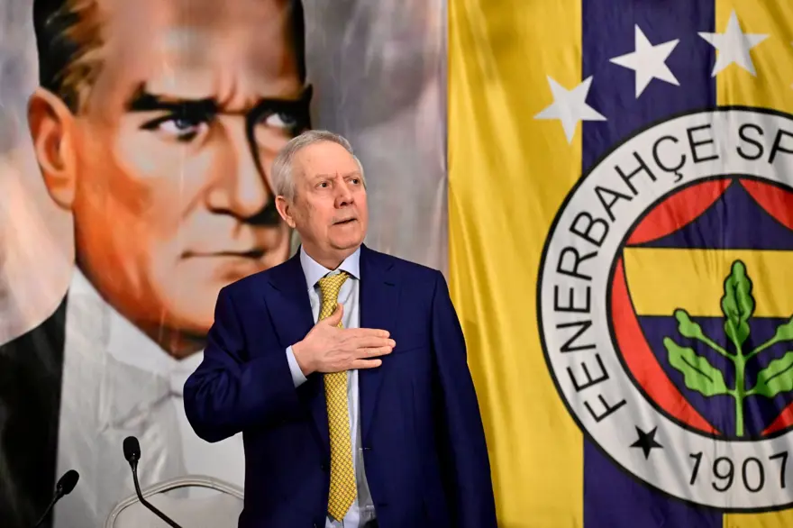 Fenerbahçe başkanlığına adaylığını açıklayan Aziz Yıldırım'dan Ali Koç'a Mourinho çağrısı 3