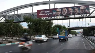İran’da Mossad endişesi: Halka “maskeli, şapkalı insanlara dikkat edin” uyarısı