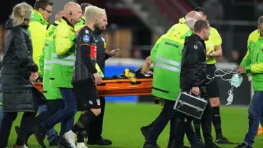 Kalp krizi geçiren Hollandalı Bas Dost'tan futbola ara kararı