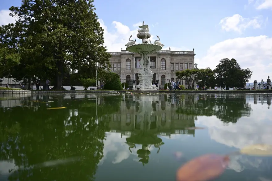 Dolmabahçe Sarayı'nın kullanıma açılışının 167'nci yılı 29