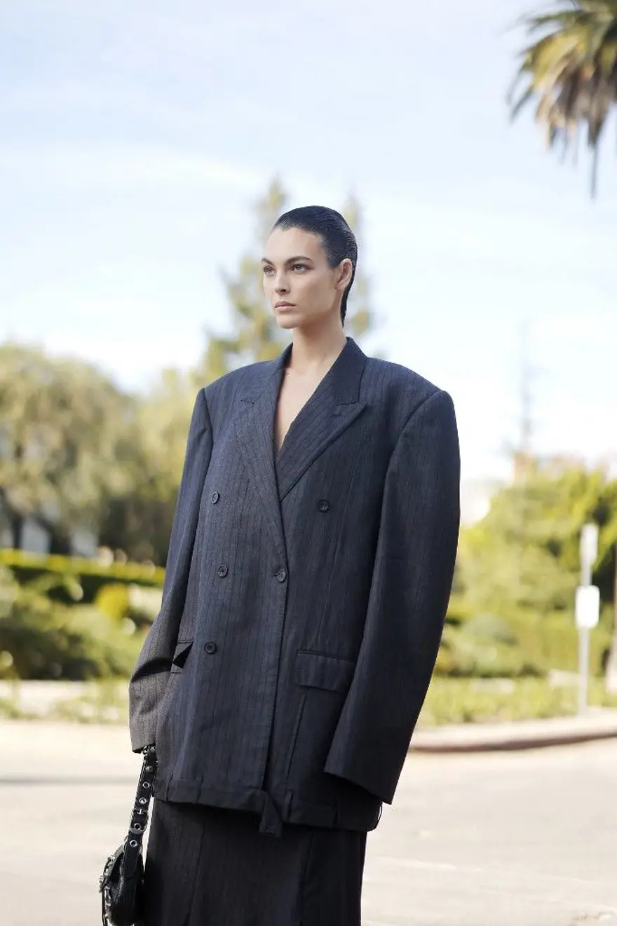 Balenciaga defilesinde ünlüler geçidi 6