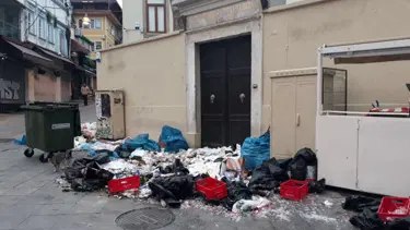 Kilisenin duvarına yazı yazıp, kapısına çöp döken zanlı serbest