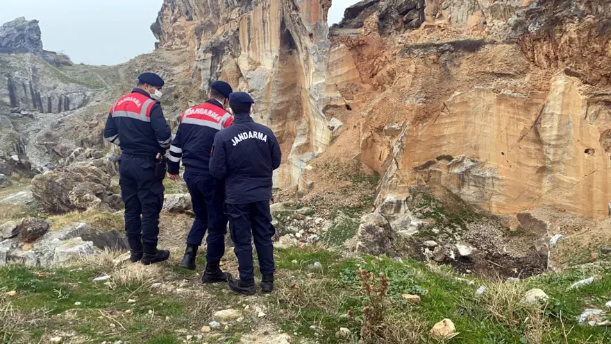2 bin yıllık Herkül'ü delik deşik ettiler 3