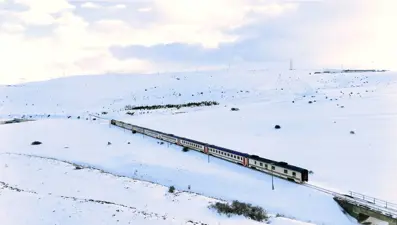 Turistik Doğu Ekspresi ile karlı ovalarda masalsı yolculuk