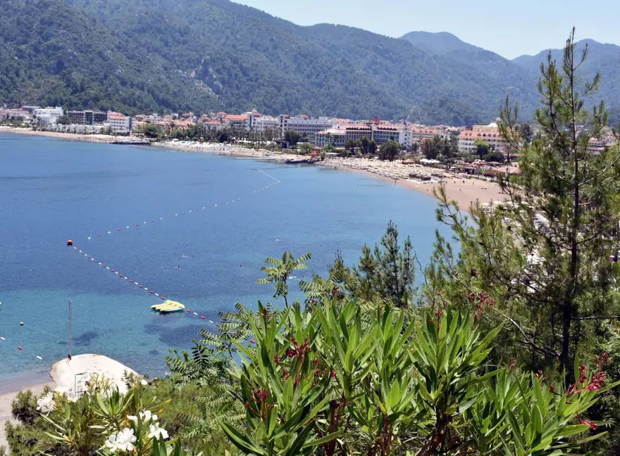 Pandemide Marmaris koylarına yatla gelenler bölge ekonomisine katkı sağlıyor 10