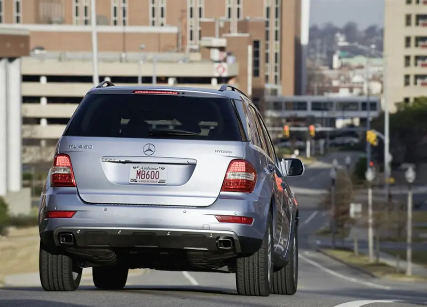 MERCEDES-BENZ 207 MERCEDES-BENZ 207
