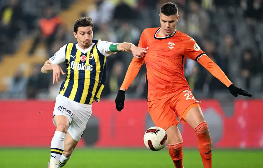 Fenerbahçe, Adanaspor'u farklı yendi: Türkiye Kupası'nda son 16'ya kaldı 6