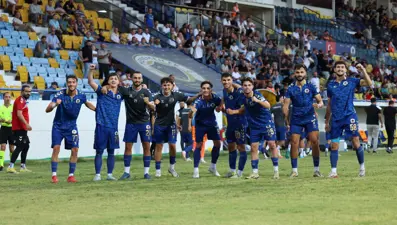 Menemen FK seriyi yakaladı