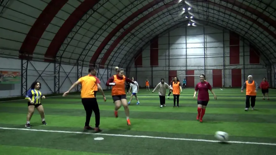 "FUTBOL OYNAMAYA DEVAM EDECEĞİZ" 5