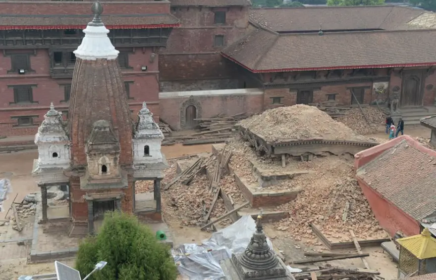 Nepal Başbakanı: Ölü sayısı 10 bine ulaşabilir 17