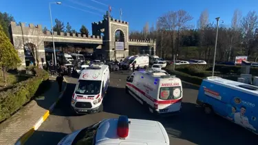Diyarbakır'da 6 araç birbirine girdi: Yaralılar var
