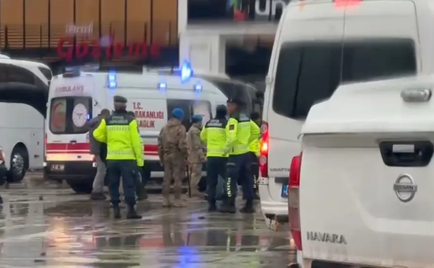 Ankaragücü'nün iki taraftar grubu Gecekondu ve Bekarevi Çocukları birbirine girdi: 1'i ağır 7 yaralı 1