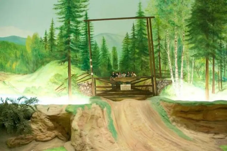 1.7 milyon dolarlık sığınak 19