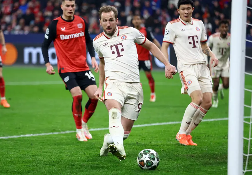 Şampiyonlar Ligi'nde tarihi gece: Hakan Çalhanoğlu bir ilke imza attı, Inter turladı | Penaltılara giden maçta PSG, Liverpool'u eledi 11 Şampiyonlar Ligi'nde tarihi gece: Hakan Çalhanoğlu bir ilke imza attı, Inter turladı | Penaltılara giden maçta PSG, Liverpool'u eledi 11