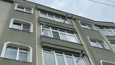 Edirne'de pencere sinekliğine yaslanan çocuk 3’üncü kattan düştü