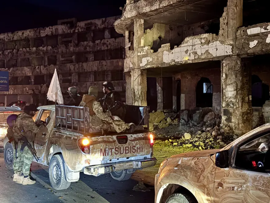 MUHALİFLER DEYRİZOR MERKEZİNE GİRİYOR 7 MUHALİFLER DEYRİZOR MERKEZİNE GİRİYOR 7