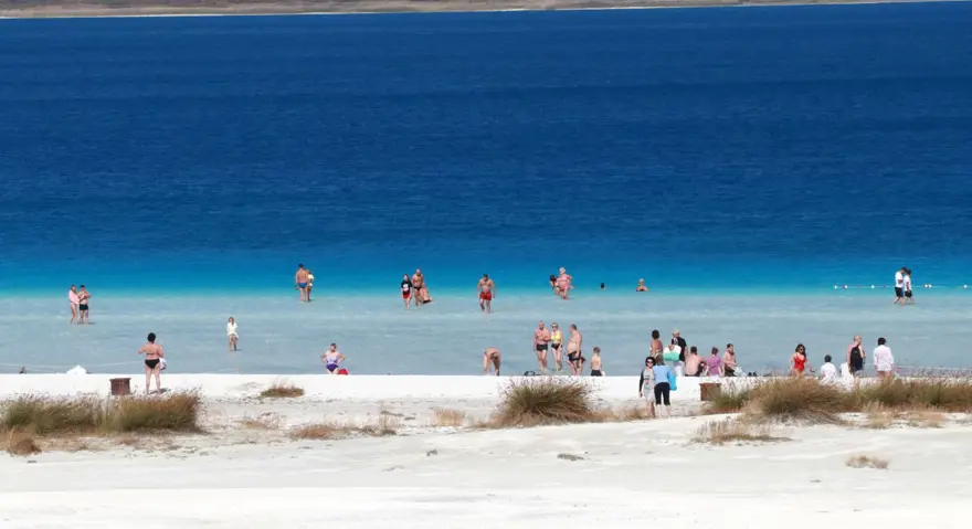 Salda Gölü'nün 'Beyaz Adalar'ı son ziyaretçilerini ağırladı 12
