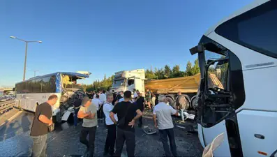 TEM Otoyolu'nda zincirleme kaza: Ölü ve yaralılar var