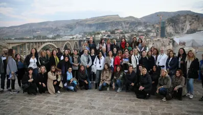 Kanser farkındalığı için 'Pembe Rota’dan Mardin çıkarması