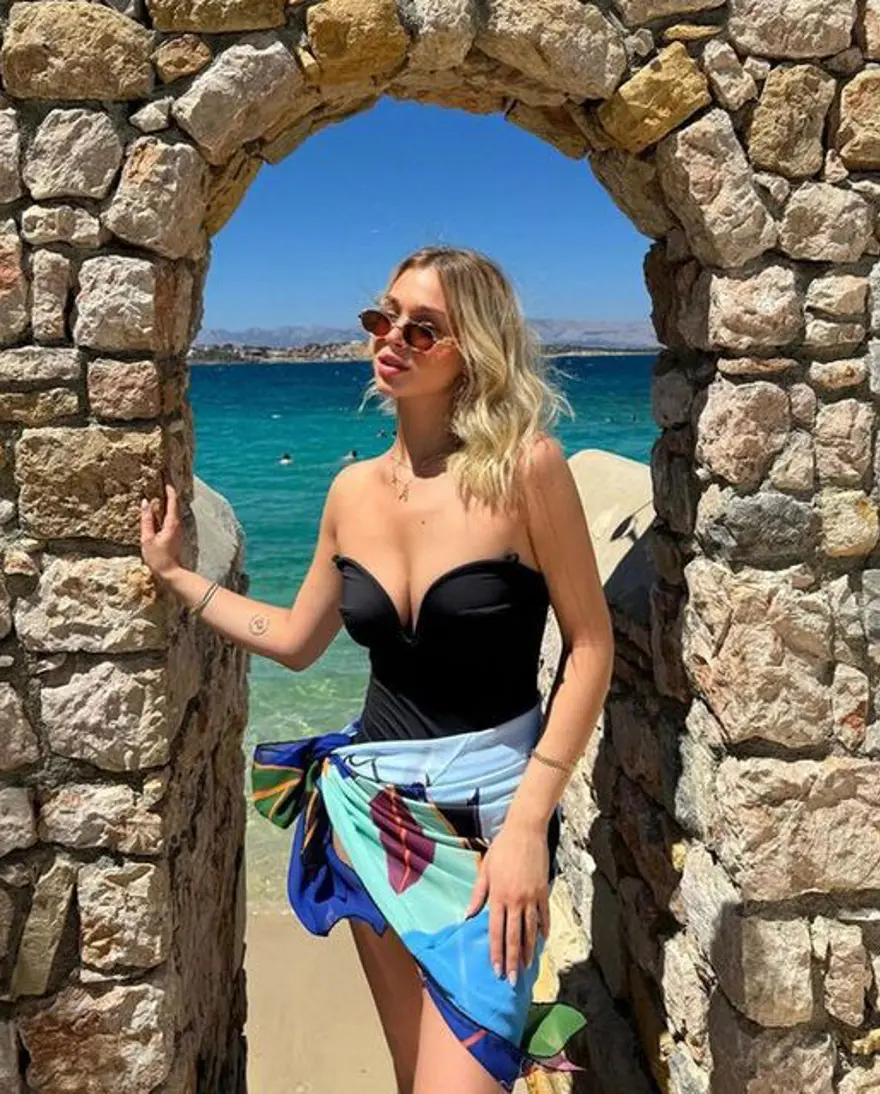 AYLİZ DUMAN KİMDİR? 6 AYLİZ DUMAN KİMDİR? 6