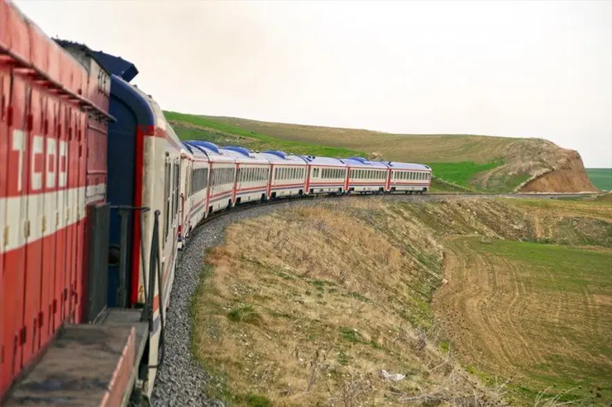 kurtalan ekspresi, güney kurtalan ekspresi, barış manço, güney treni, kurtalan treni 3