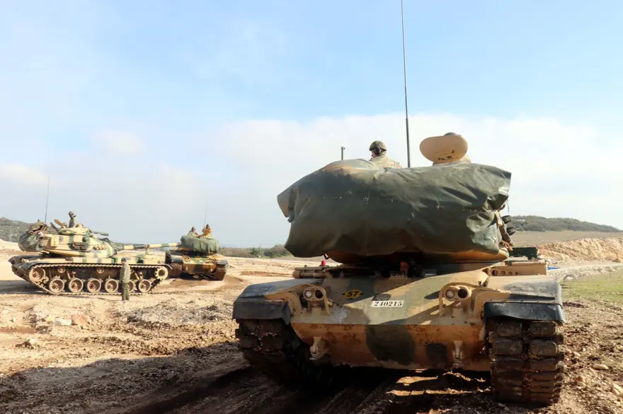 İdlib sınırına askeri sevkiyat 17