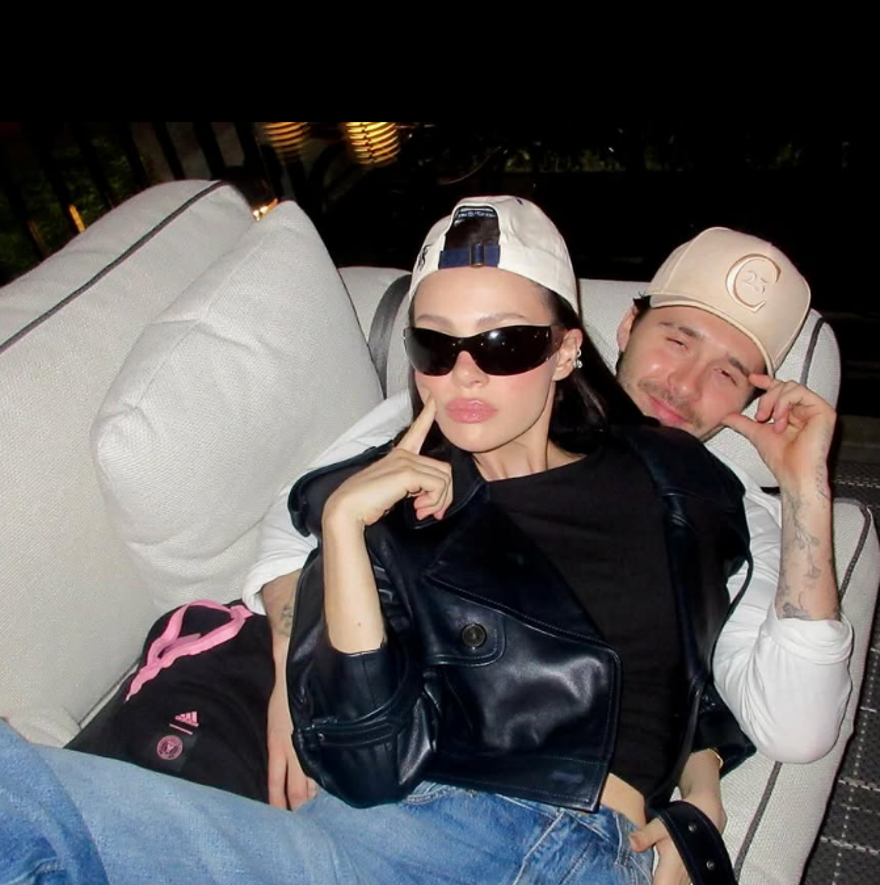 "ÖNEMLİ OLAN BİRLİKTE MUTLU OLMAMIZ" 4 "ÖNEMLİ OLAN BİRLİKTE MUTLU OLMAMIZ" 4