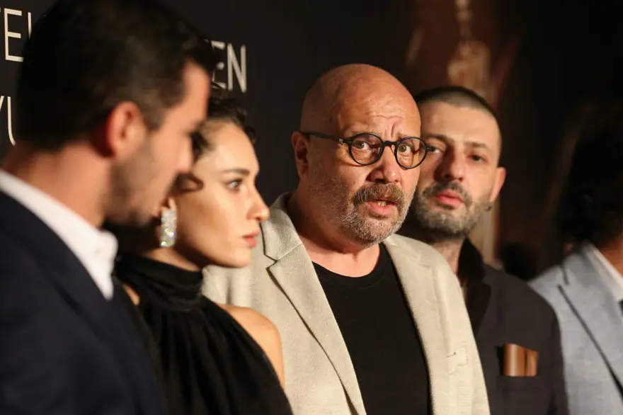 Altın Portakal Film Festivali kırmızı halı geçişiyle başladı 1