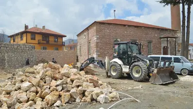 Sultandağı'nın Selçuklu Kent Meydanı tarihi filmlere hazırlanıyor