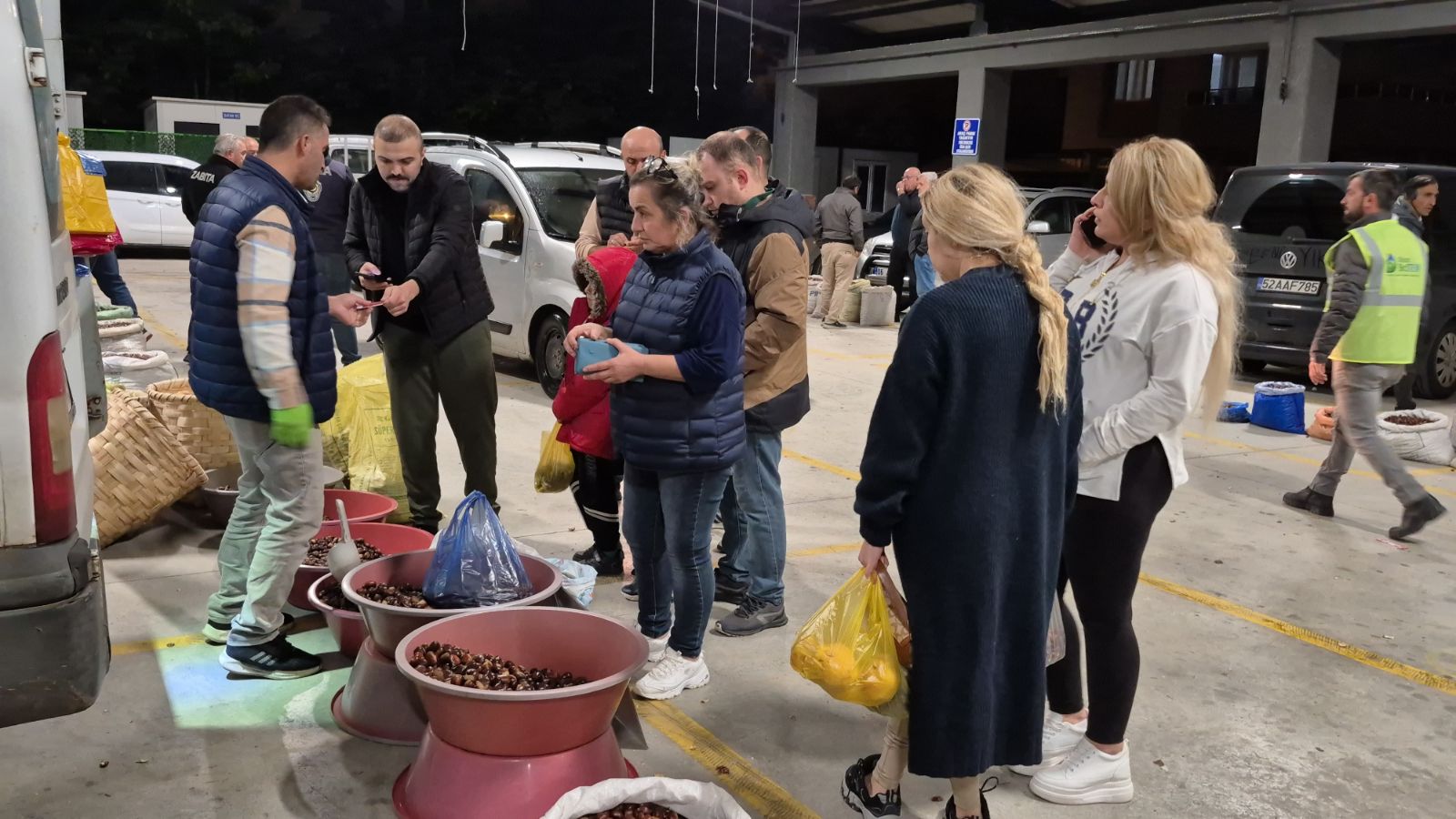 Pazara indi, fiyatı 400 TL'ye kadar çıkıyor: Sıkı pazarlıkla alıcı buluyor
